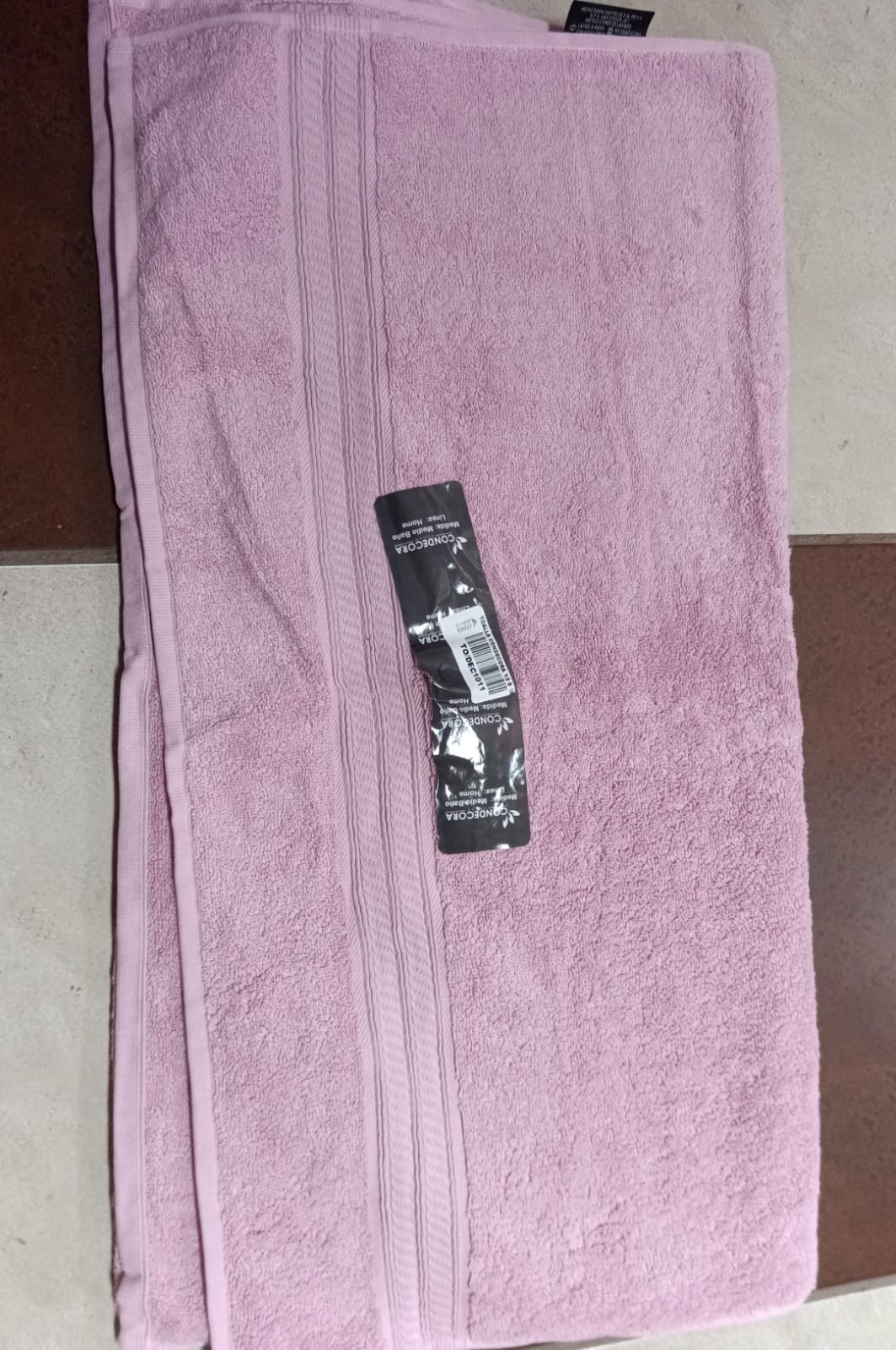 Toalla medio baño condecora