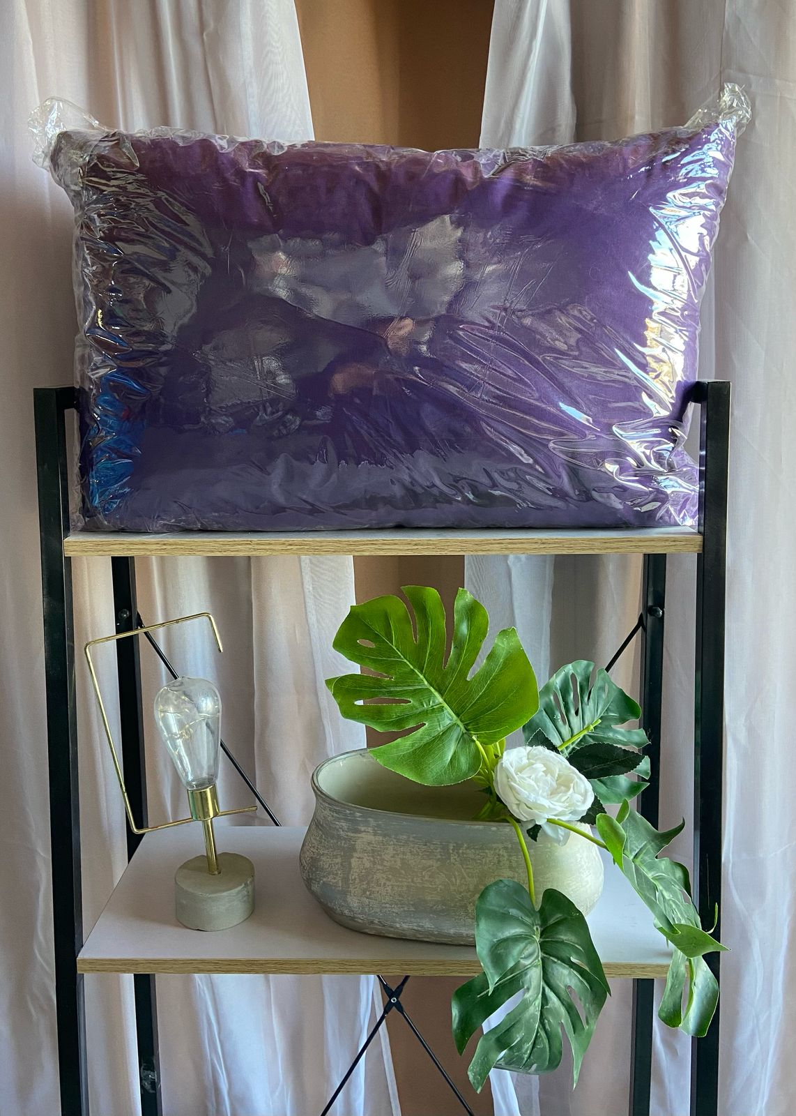Almohada  Suave con Cierre Matrimonial