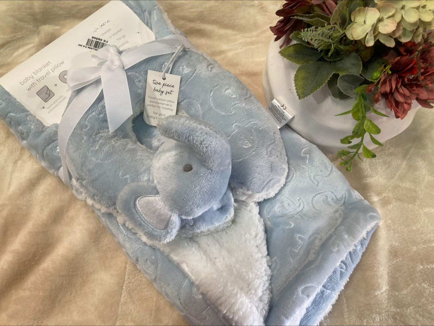 Frazada para Bebe con cuellera de peluche
