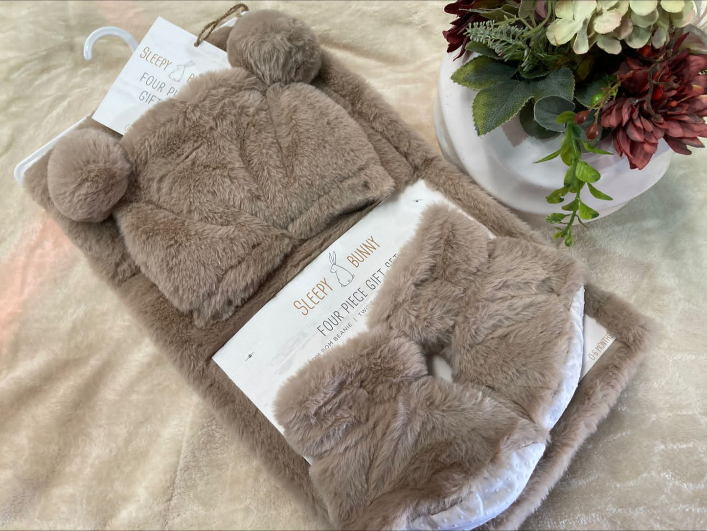 Frazada para Bebe con cuellera de peluche